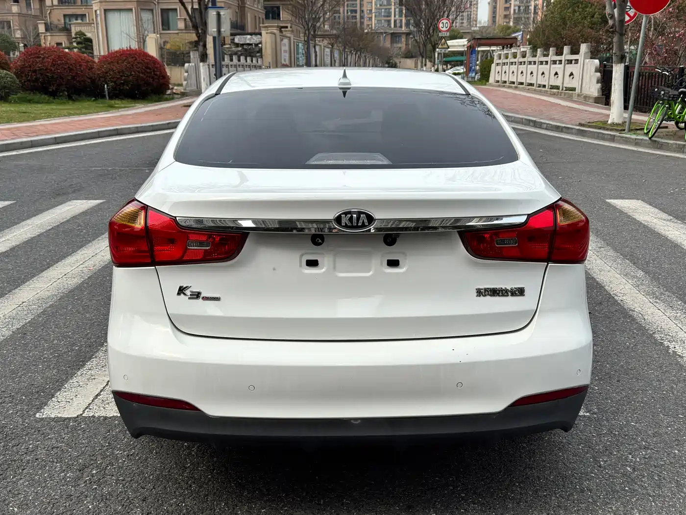 Kia K3 2015 1.6L Automatic GLS фото 5