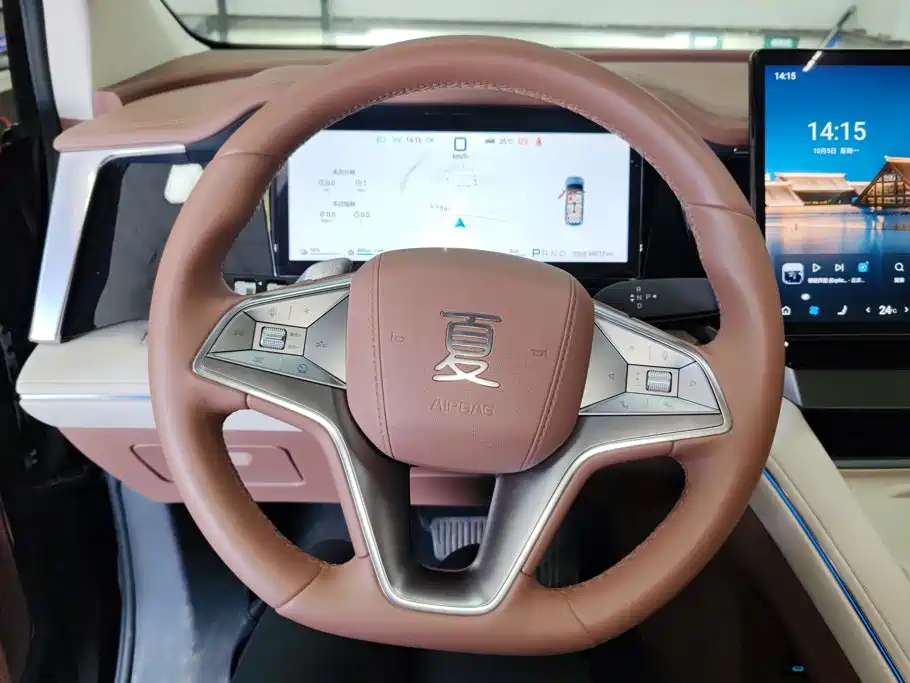 BYD Xia 2025 2025 DM-i 1.5T 180km Surpass Edition