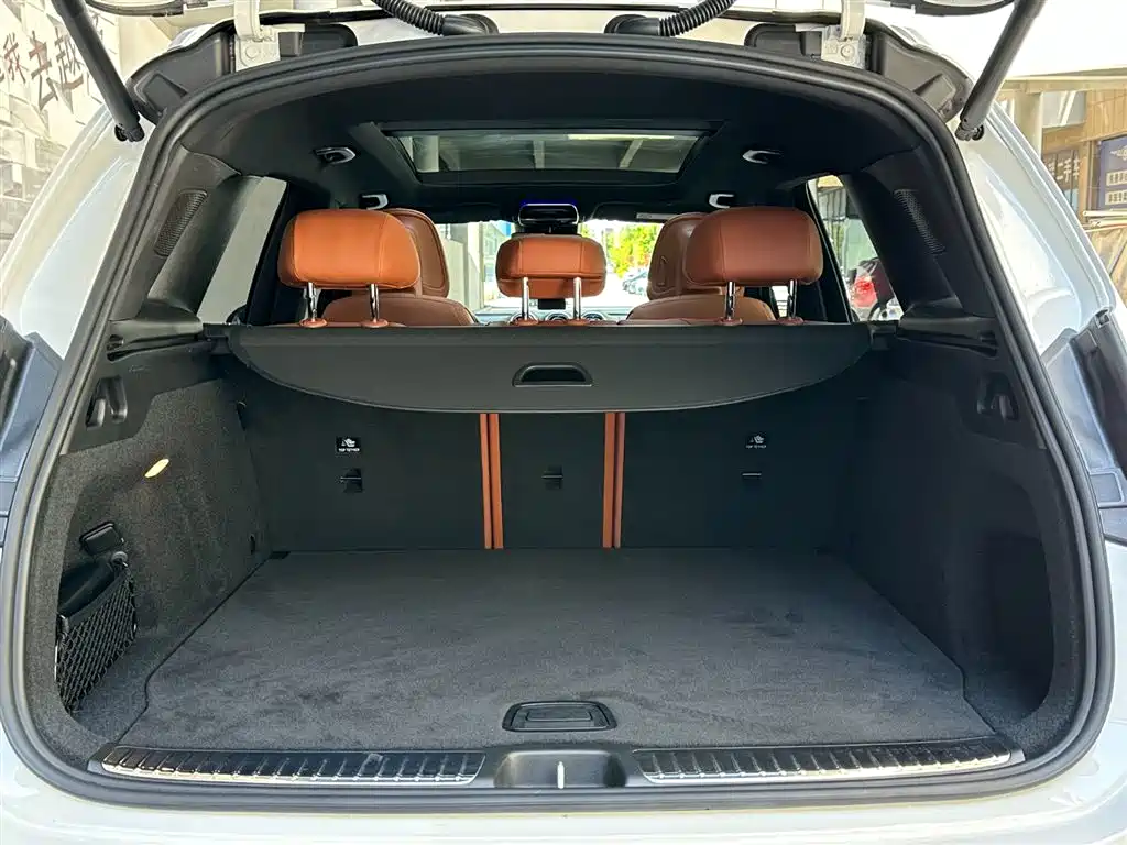 Mercedes-Benz GLC 2024 Facelift GLC 300 L 4MATIC Sport 5-seater фото 8