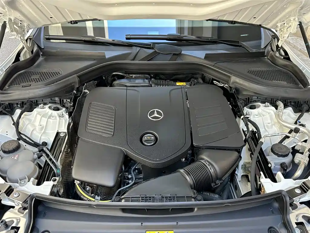 Mercedes-Benz GLC 2024 Facelift GLC 300 L 4MATIC Sport 5-seater фото 7