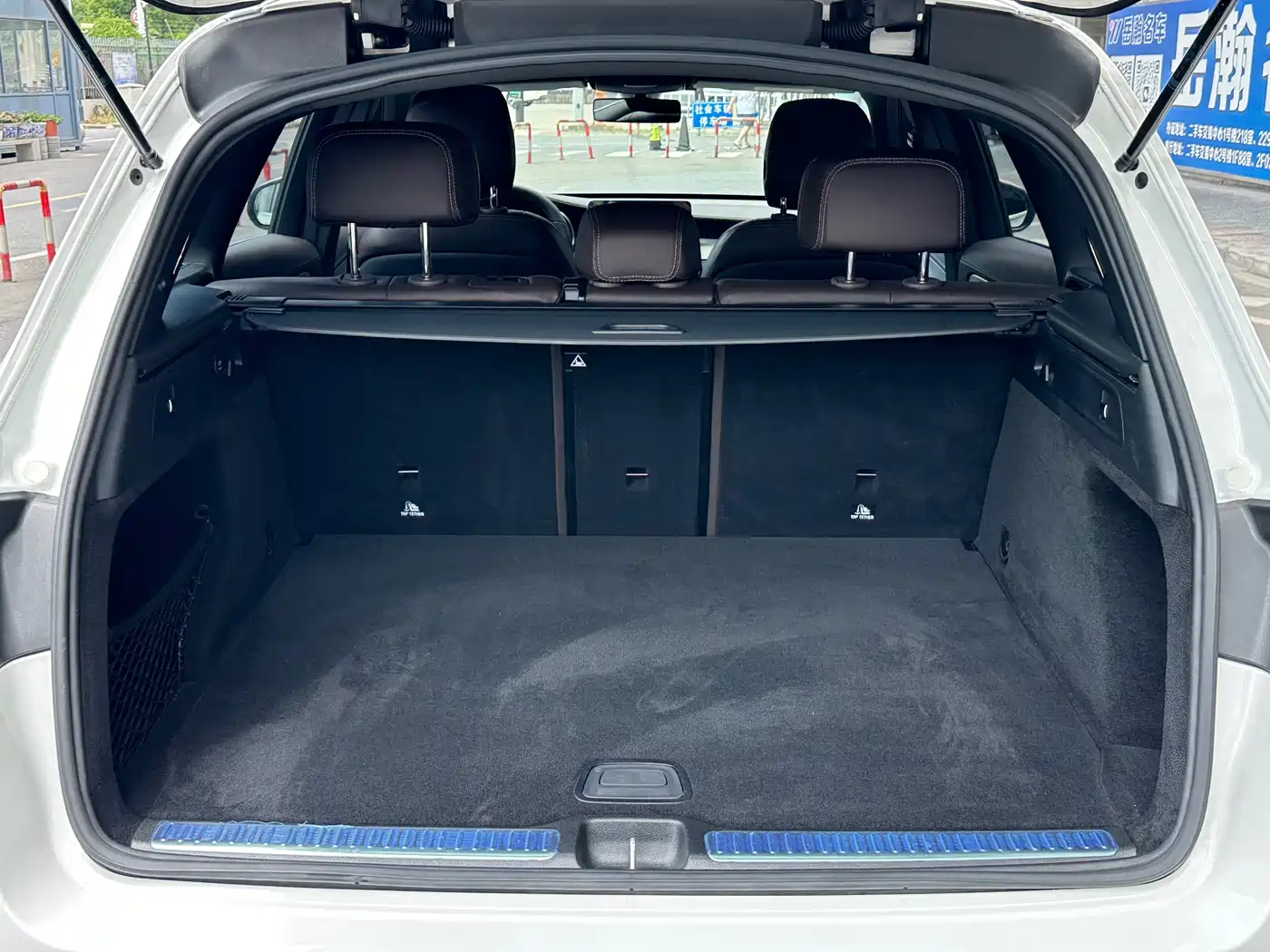 Mercedes-Benz GLC 2021 GLC 260 L 4MATIC Sporty фото 12