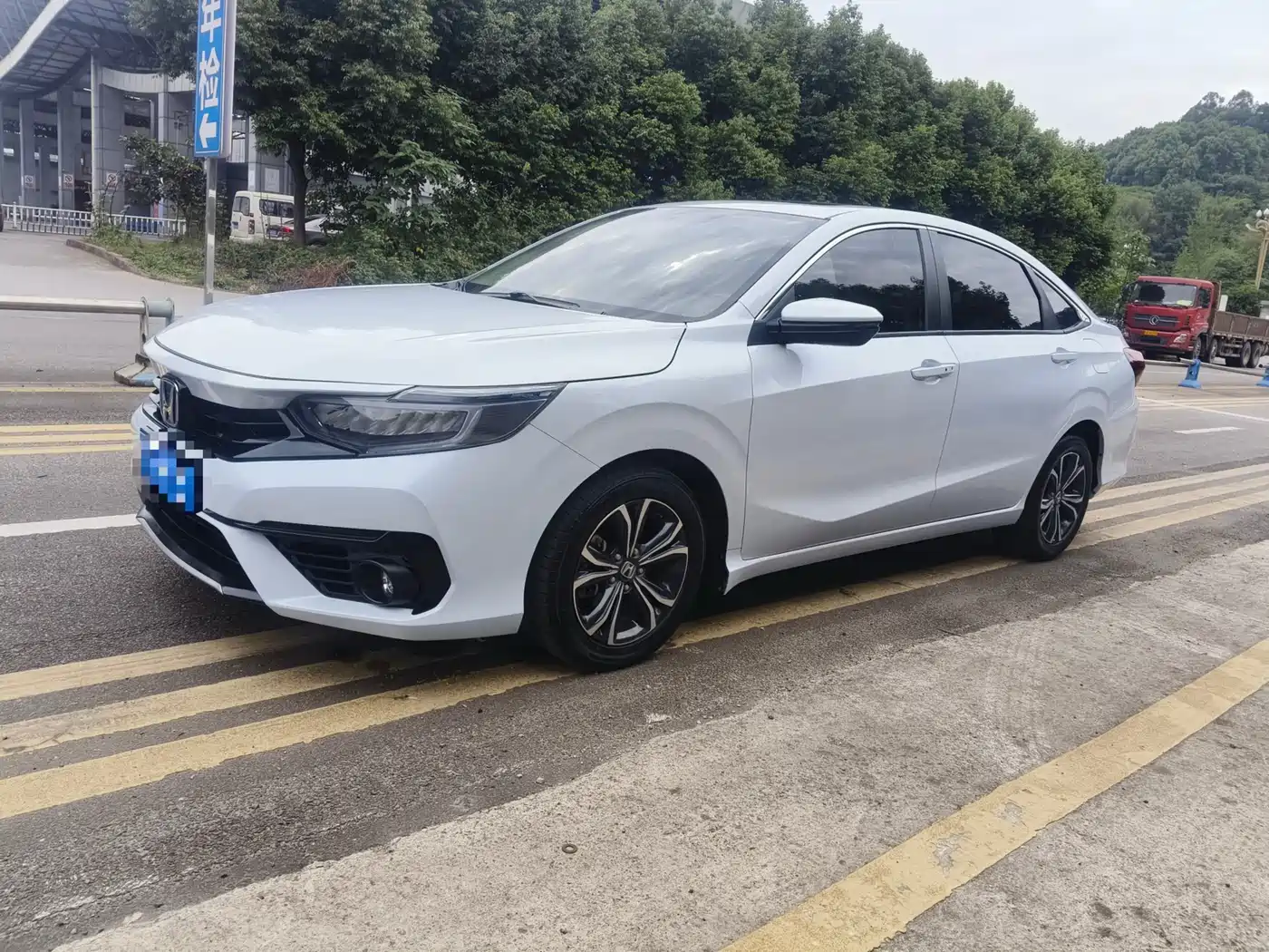 Honda ENVIX 2022 Sharp Hybrid 1.5L Pure Comfort Edition
