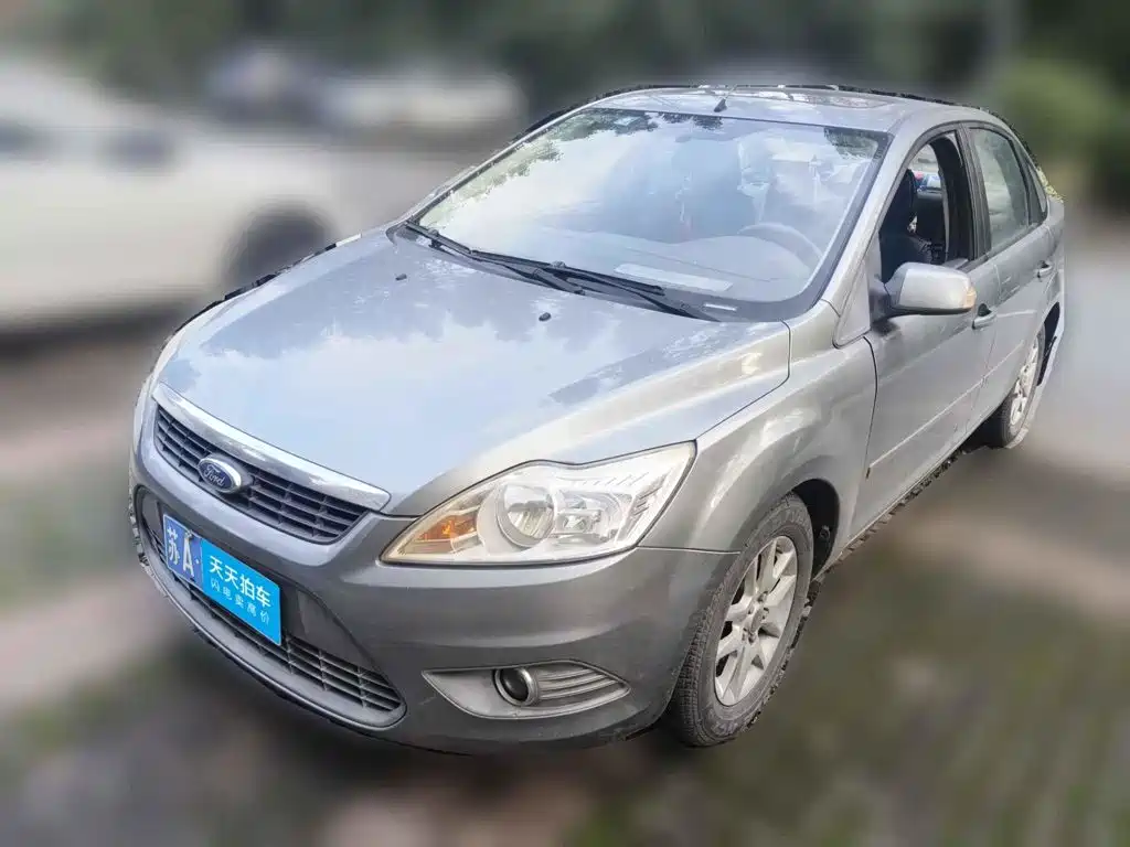 Photo 1 - Ford Focus