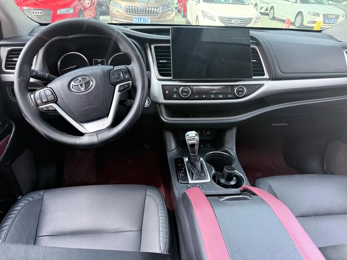 Toyota Highlander 2018 2.0T 4WD Luxury 7-seater (China V) фото 12