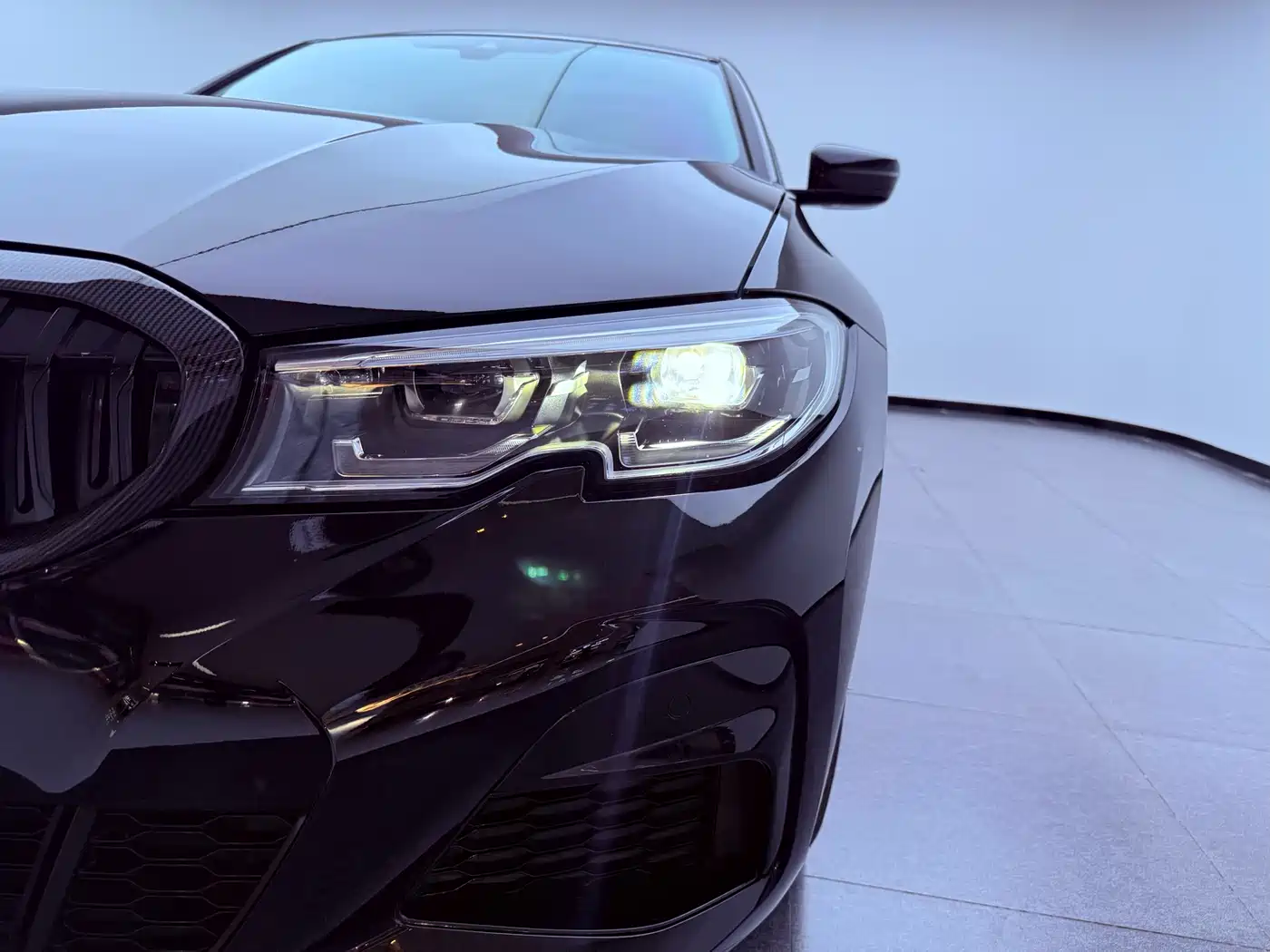 BMW 3 Series 2022 325Li M Sport Package фото 27