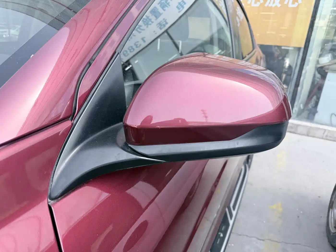 Photo 10 - Honda Vezel