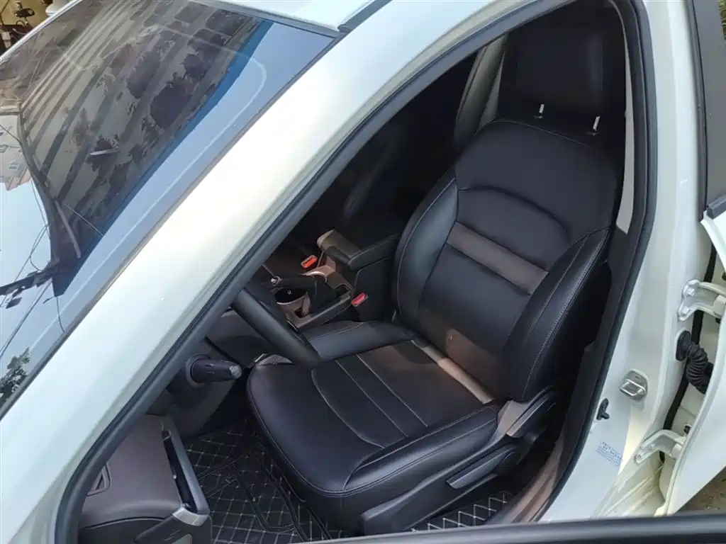 GAC Trumpchi Trumpchi GA4 2018 150N Automatic Luxury фото 15