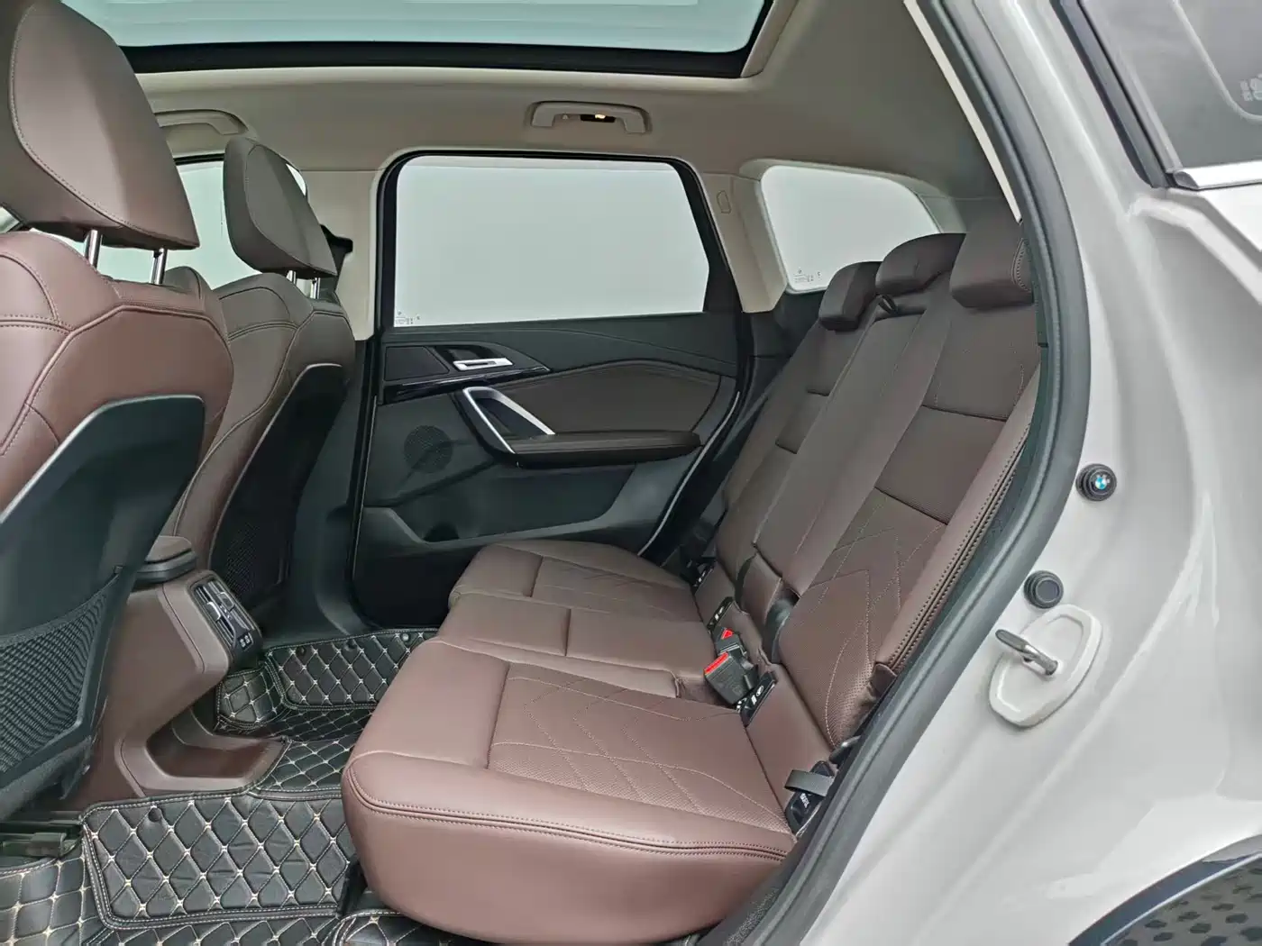 BMW X1 2023 sDrive20Li X Design Package фото 7