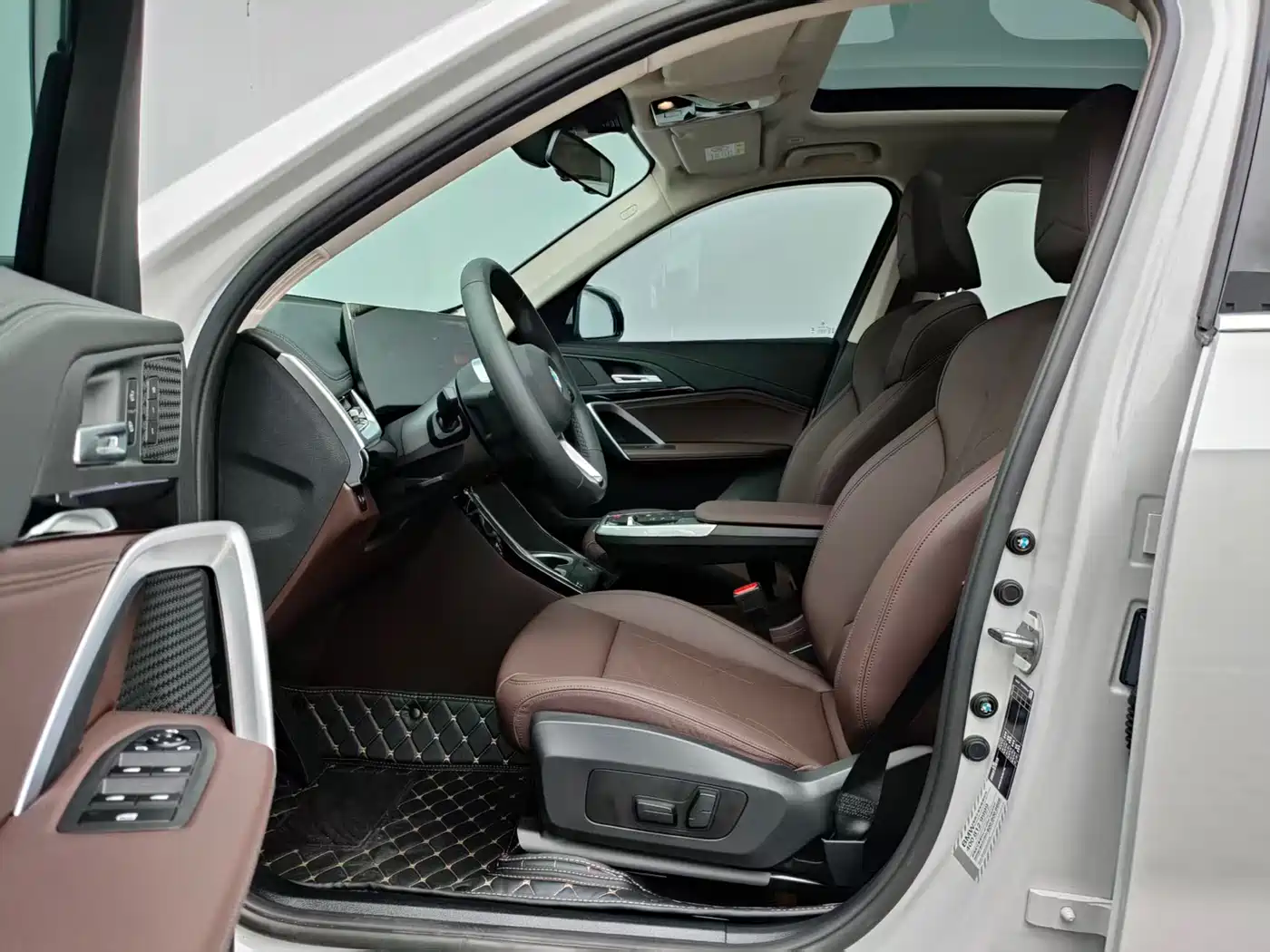 BMW X1 2023 sDrive20Li X Design Package фото 8