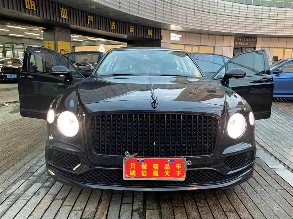 Bentley Flying Spur 2012 6.0T Limited Edition фото 2