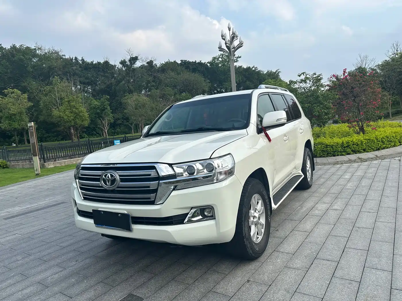 Toyota Land Cruiser (Import) фото 18