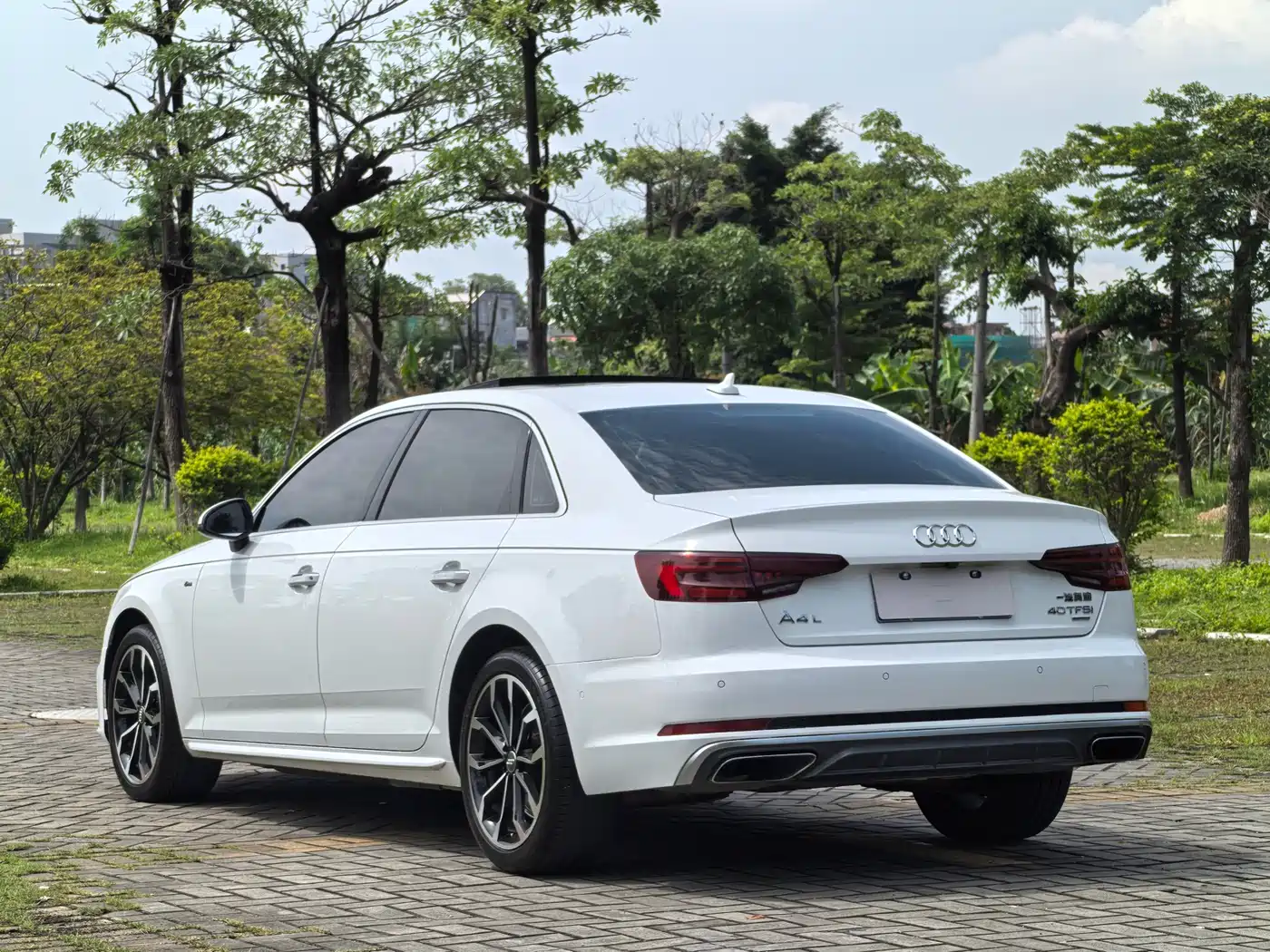 Audi A4L 2019 40 TFSI Fashion (China V) фото 7