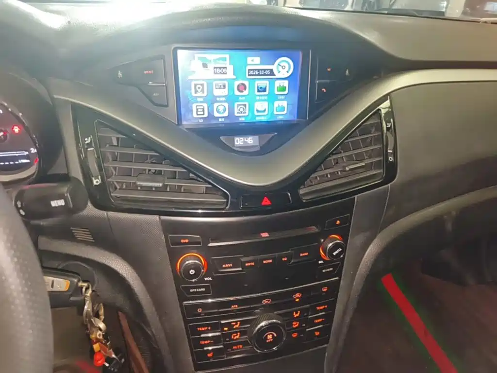 صورة 13 - Besturn B70