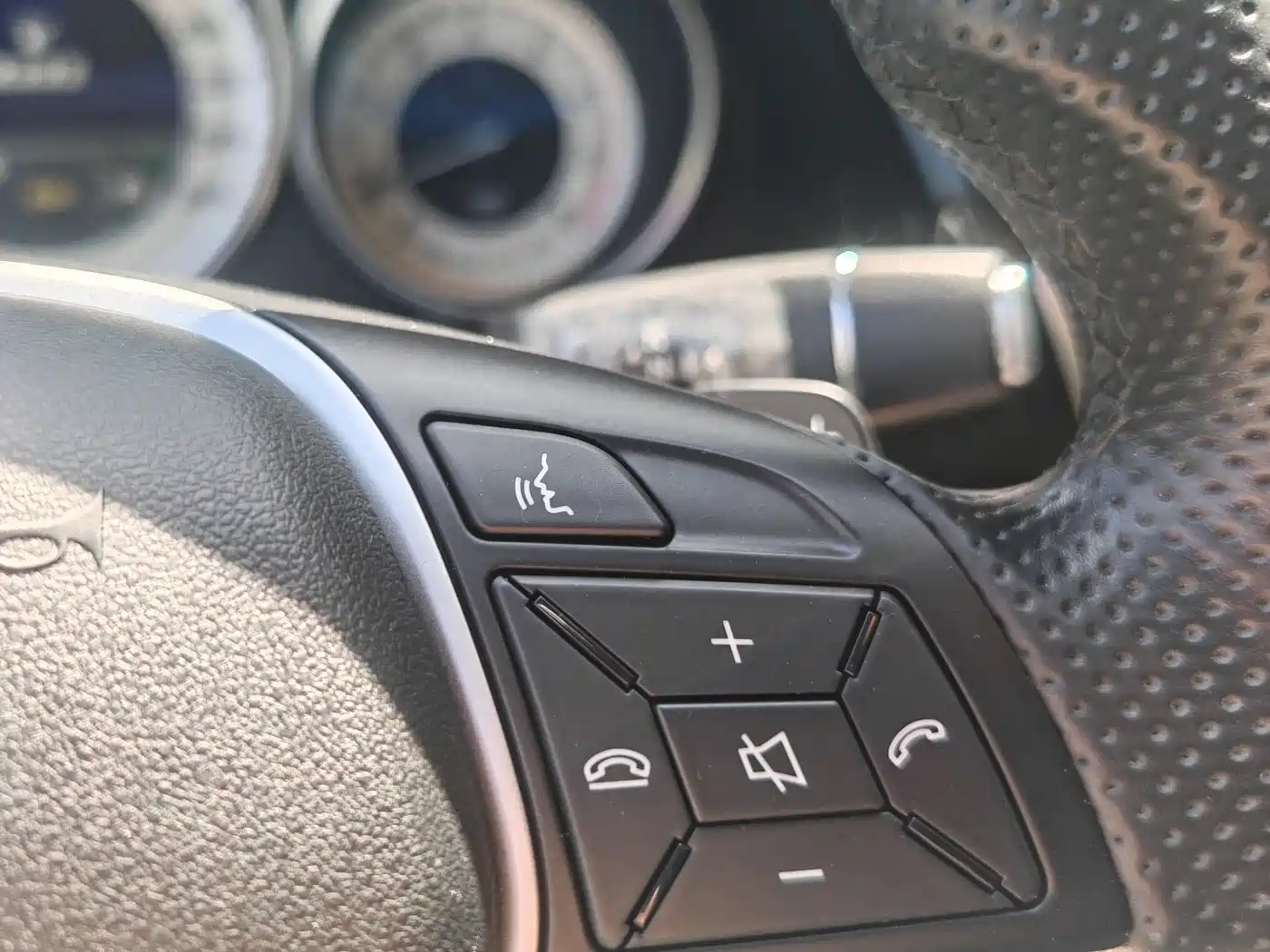 Mercedes-Benz E-Class 2015 Facelift E 260 L Sport фото 16