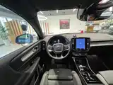 Photo 13 - Volvo XC40
