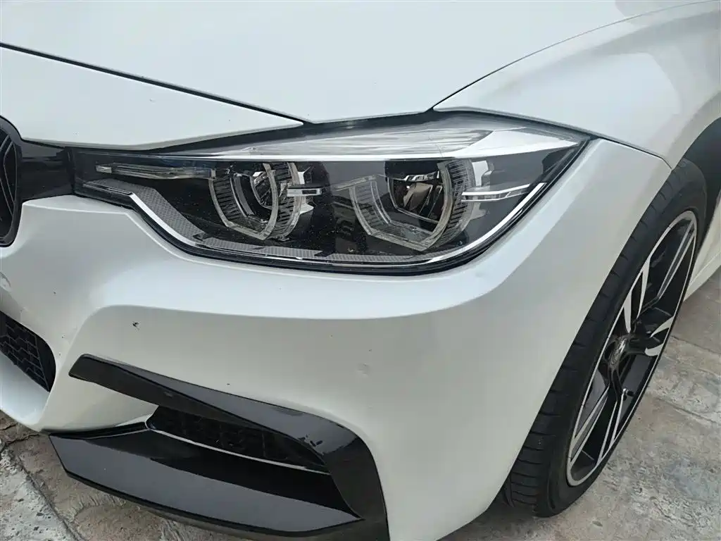 BMW 3 Series 2016 328i M Sport фото 24