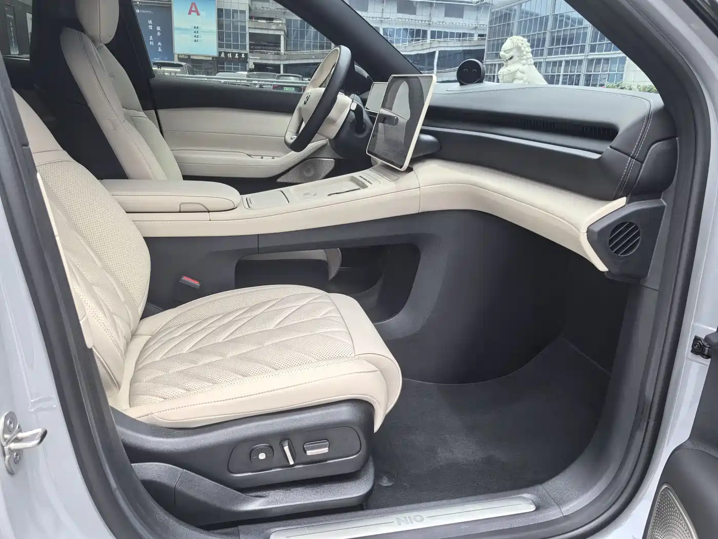  NIO NIO ES6 2025 75kWh 12