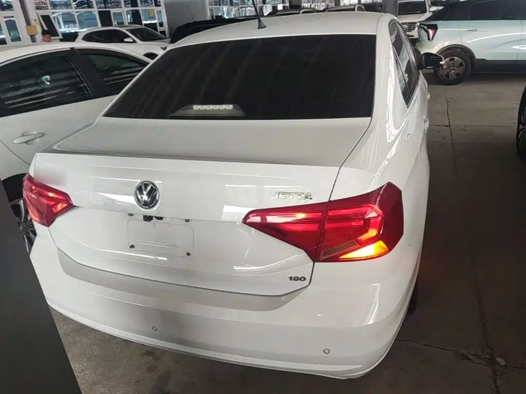 Volkswagen Jetta 2019 Dream Edition 1.5L Auto Fashion фото 6