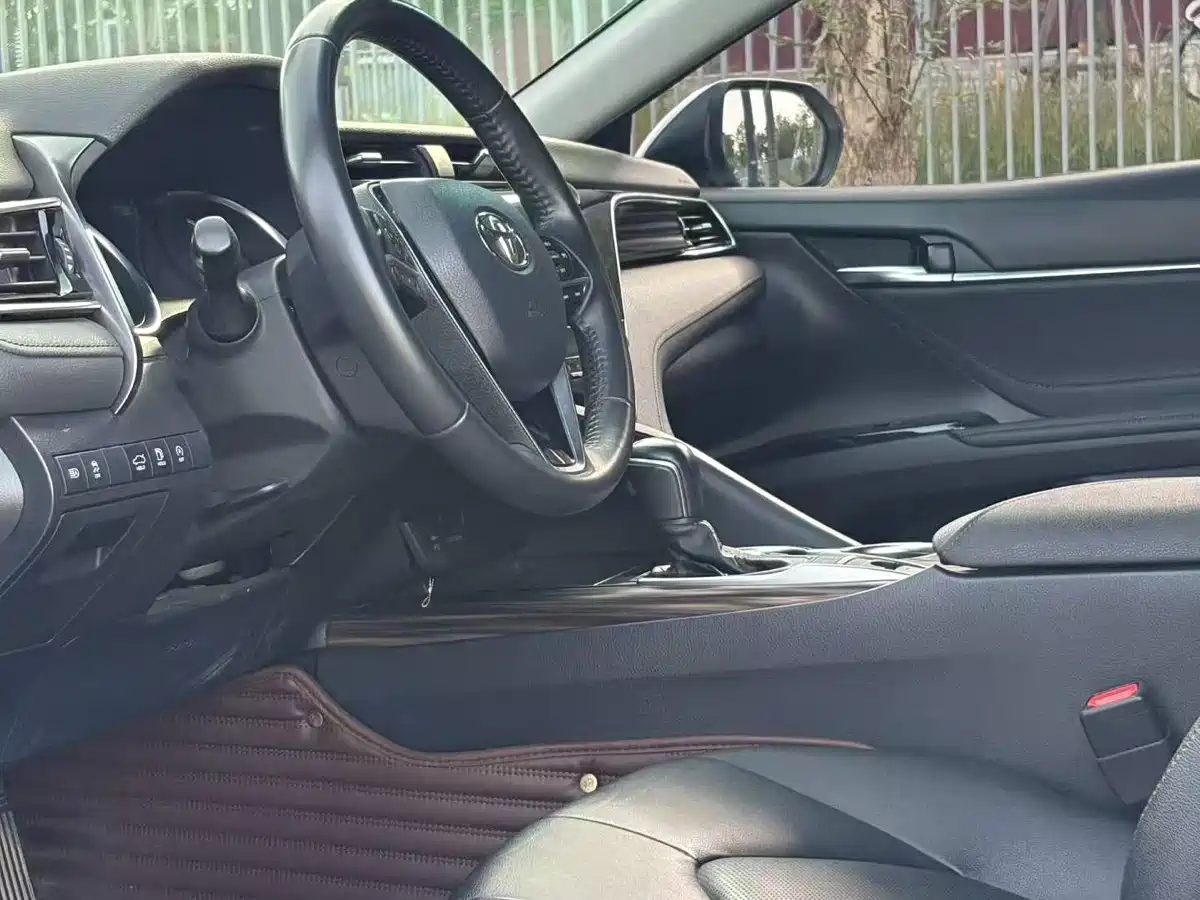 Toyota Camry 2019 Facelift 2.5G Luxury Edition фото 4