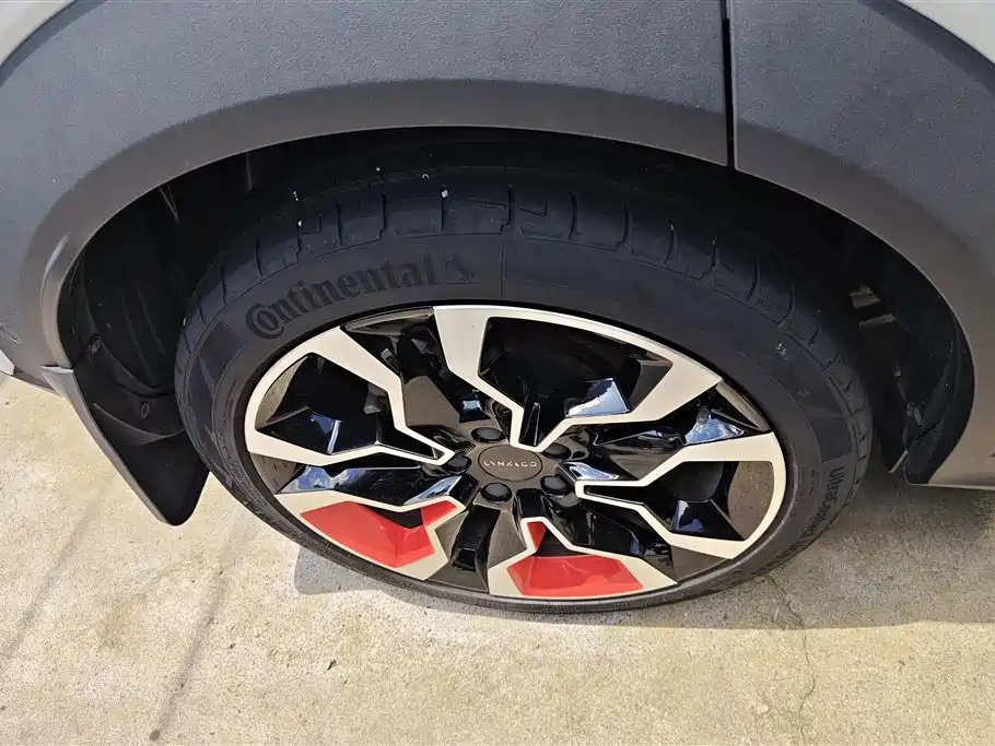 Lynk & Co 06 2020 1.5T Power Pro фото 6