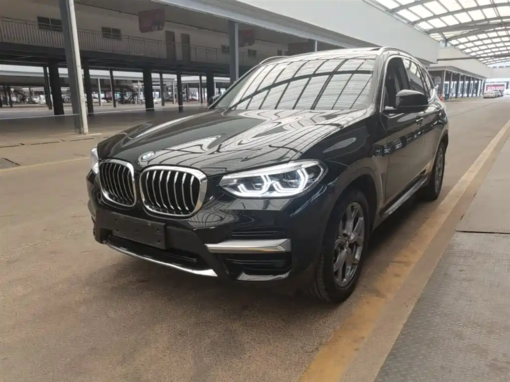 BMW X3 2021 xDrive28i Luxury Package