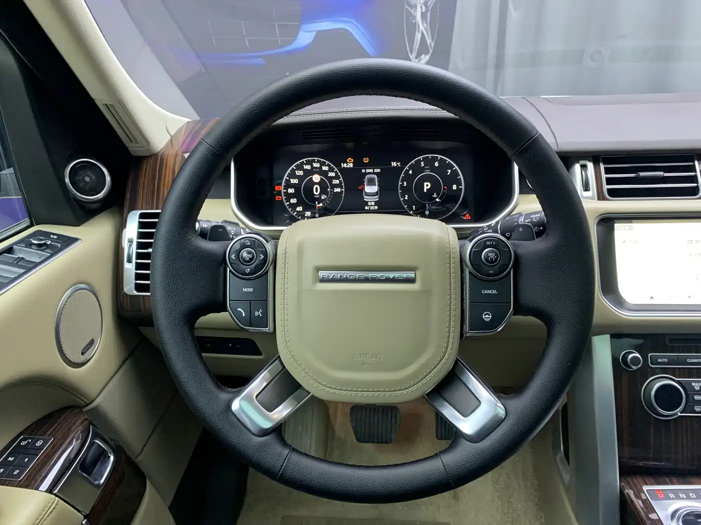 Land Rover Range Rover 2017 3.0 SC V6 Vogue фото 7