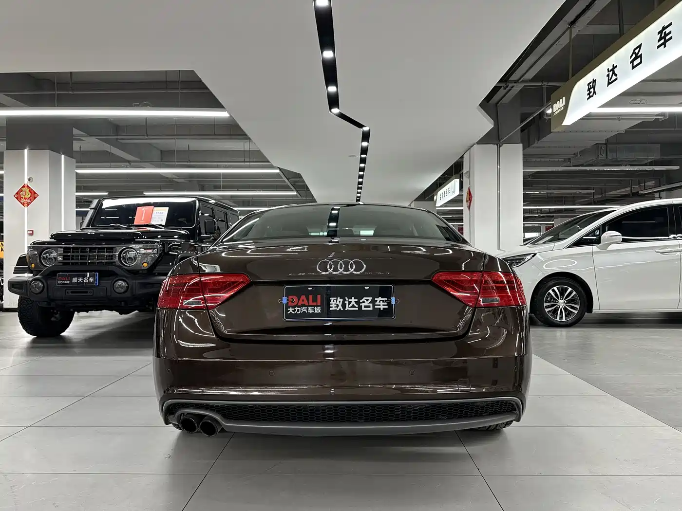 Audi A5 (Import) 2013 Coupe 40 TFSI quattro фото 8