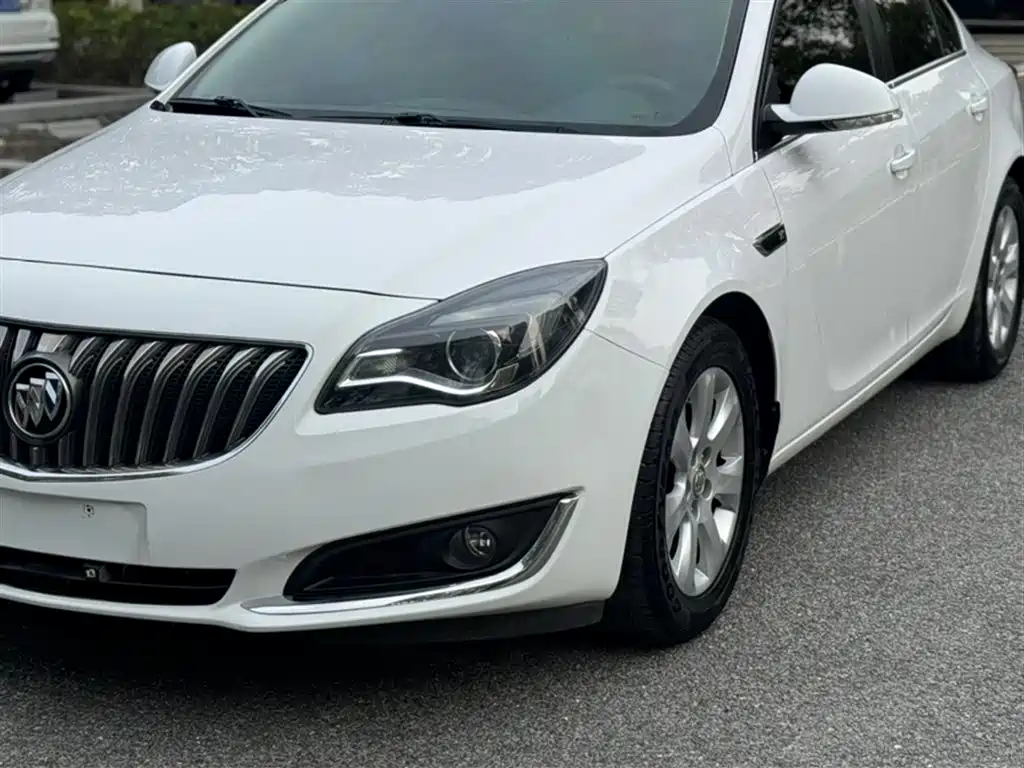 Buick Regal 2015 1.6T Leading Tech Edition фото 3