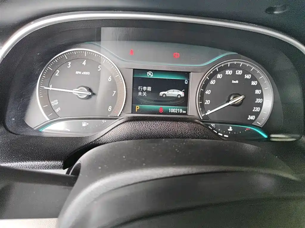 Buick Excelle 2015 18T Dual-Clutch Elite фото 5