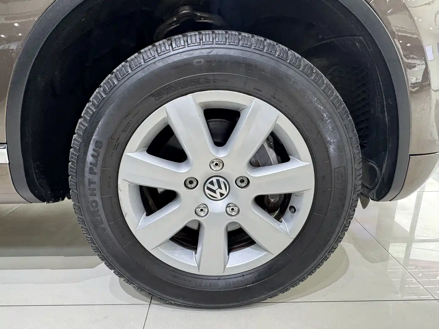 Volkswagen Touareg 2014 3.0TSI New Edge Edition фото 6