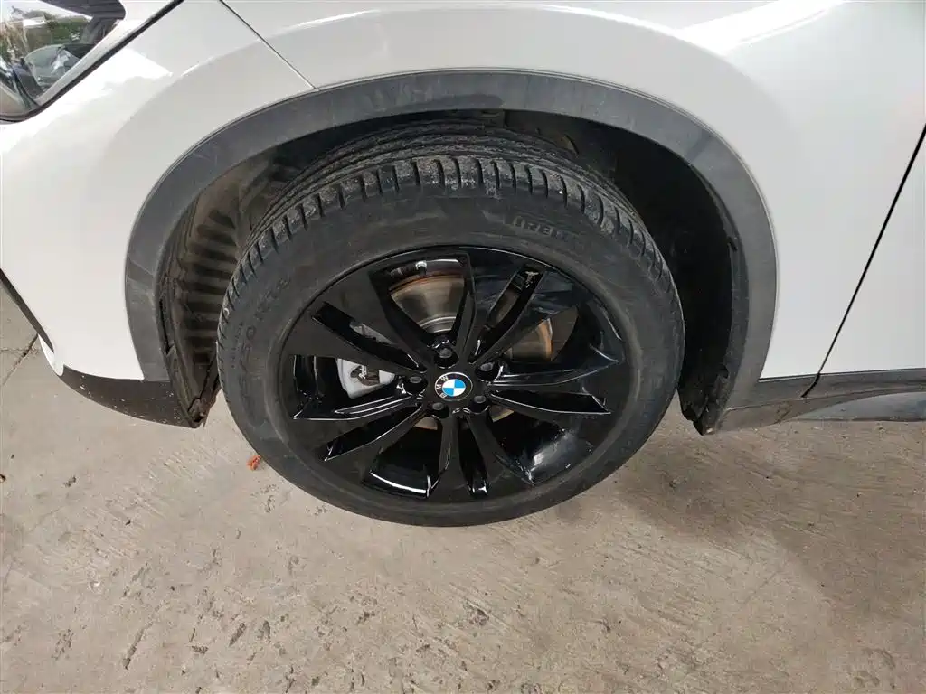 BMW X1 2021 sDrive20Li Fashion фото 23