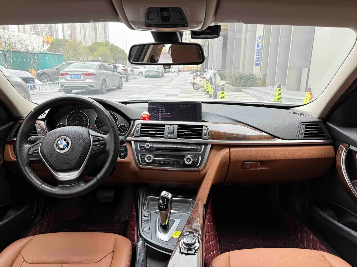 BMW 3 Series 2013 Facelift 320Li Luxury Design Package фото 7