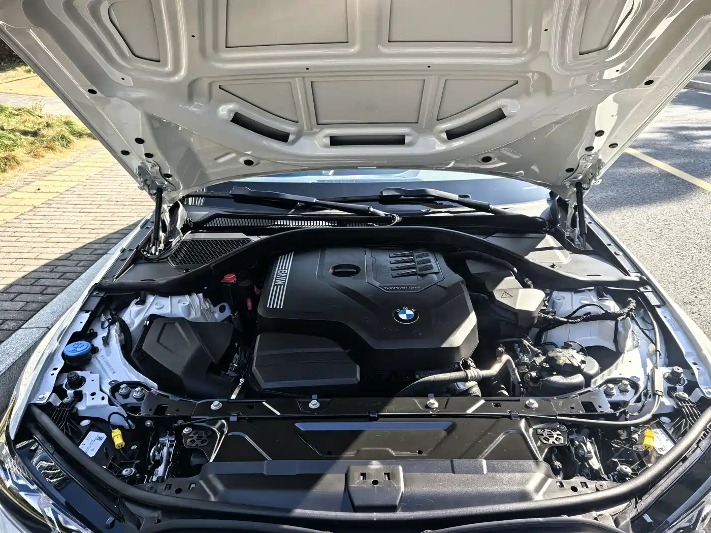 BMW 3 Series 2023 325Li M Sport Package фото 13
