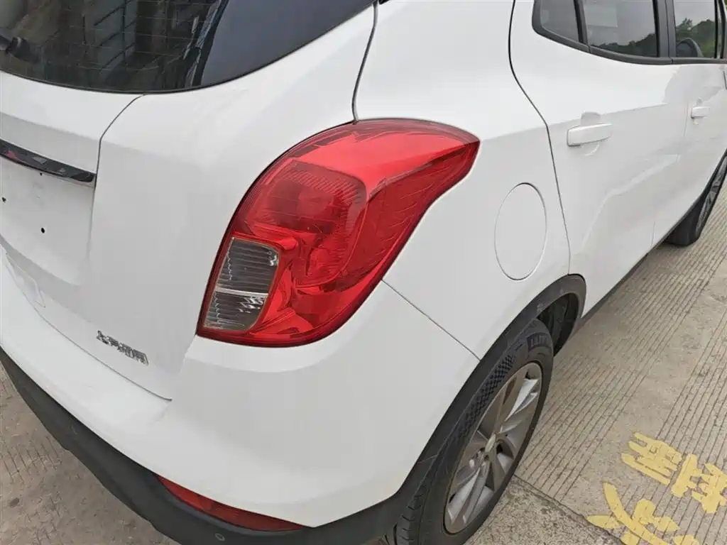 Buick Encore 2018 18T Automatic 2WD Urban Leading фото 8
