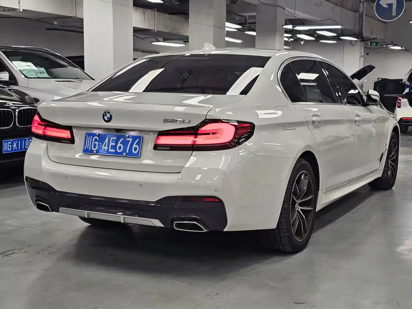 BMW 5-SERIES