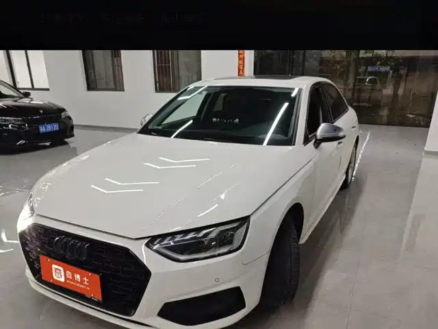Audi A4L 2021