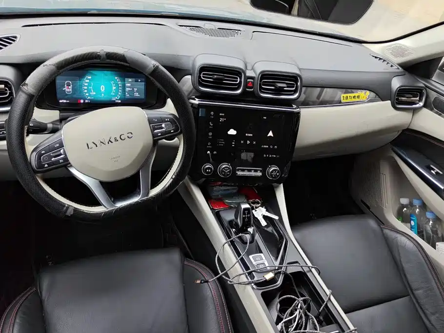 Lynk & Co 02 2019 2018 Model 1.5T DCT 2WD Yao Pro Edition China V
