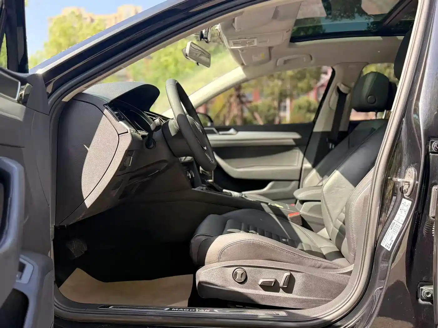 Volkswagen Magotan 2019 330TSI DSG Leading China V фото 11