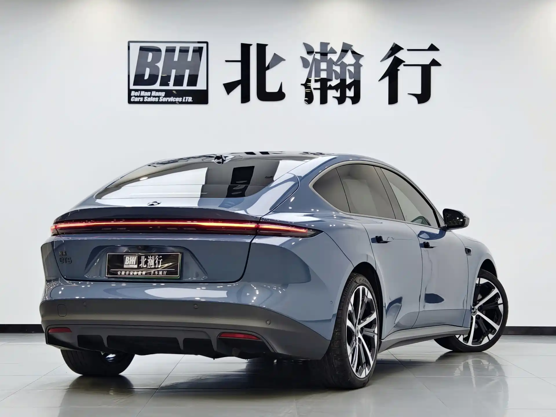 Фото 4 - NIO ET5