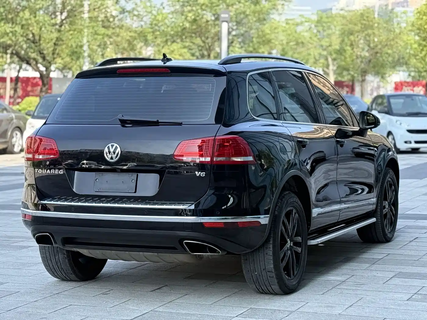 Volkswagen Touareg 2017 3.0TSI Explorer Edition фото 3