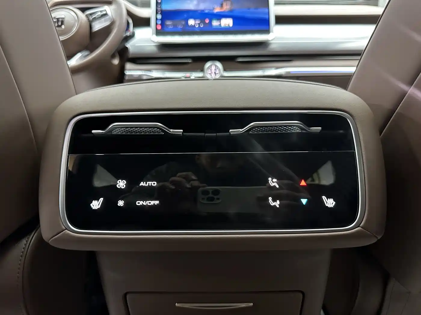 TANK TANK 700 NEW ENERGY