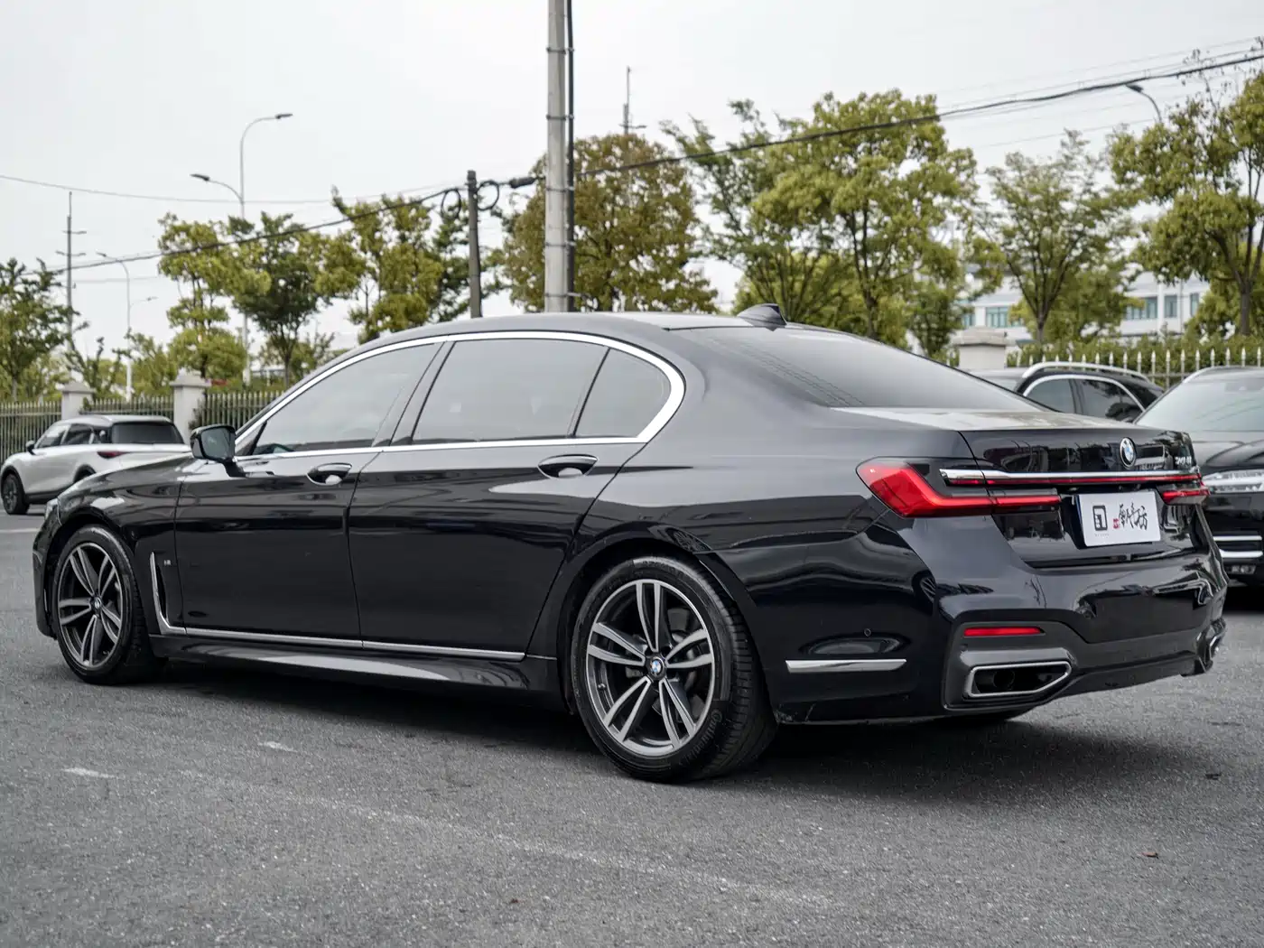 BMW 7 Series 2021 Model 730Li M Sport Package фото 4