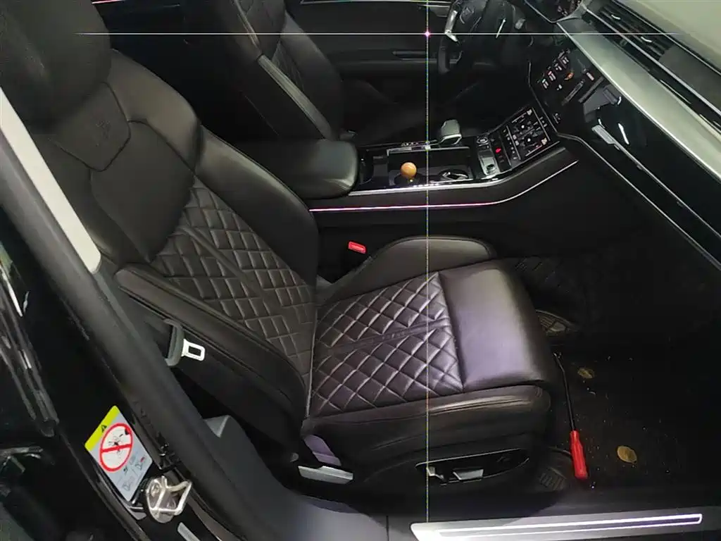 Audi A8 2021 A8L 50 TFSI quattro Comfort фото 25