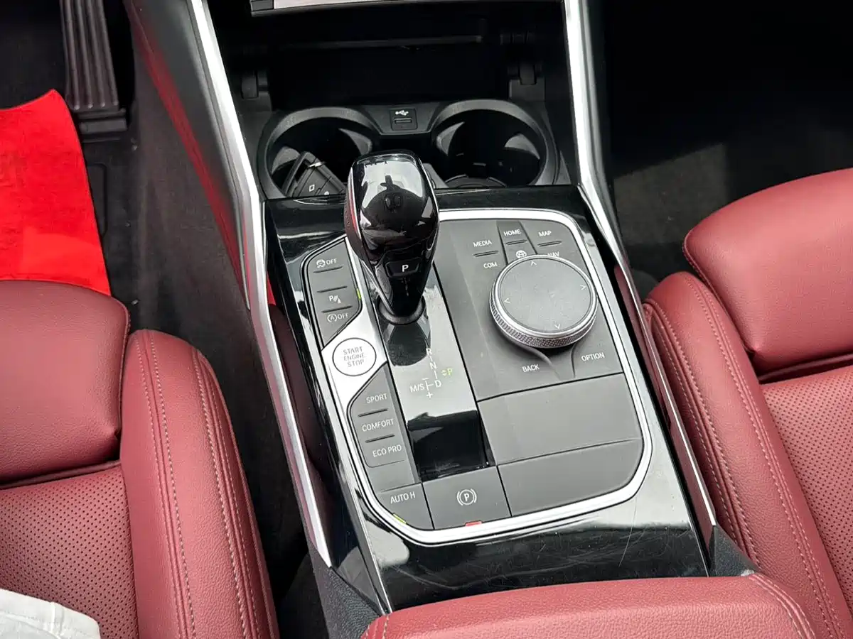 BMW 3 Series 2022 320Li M Sport Package фото 11