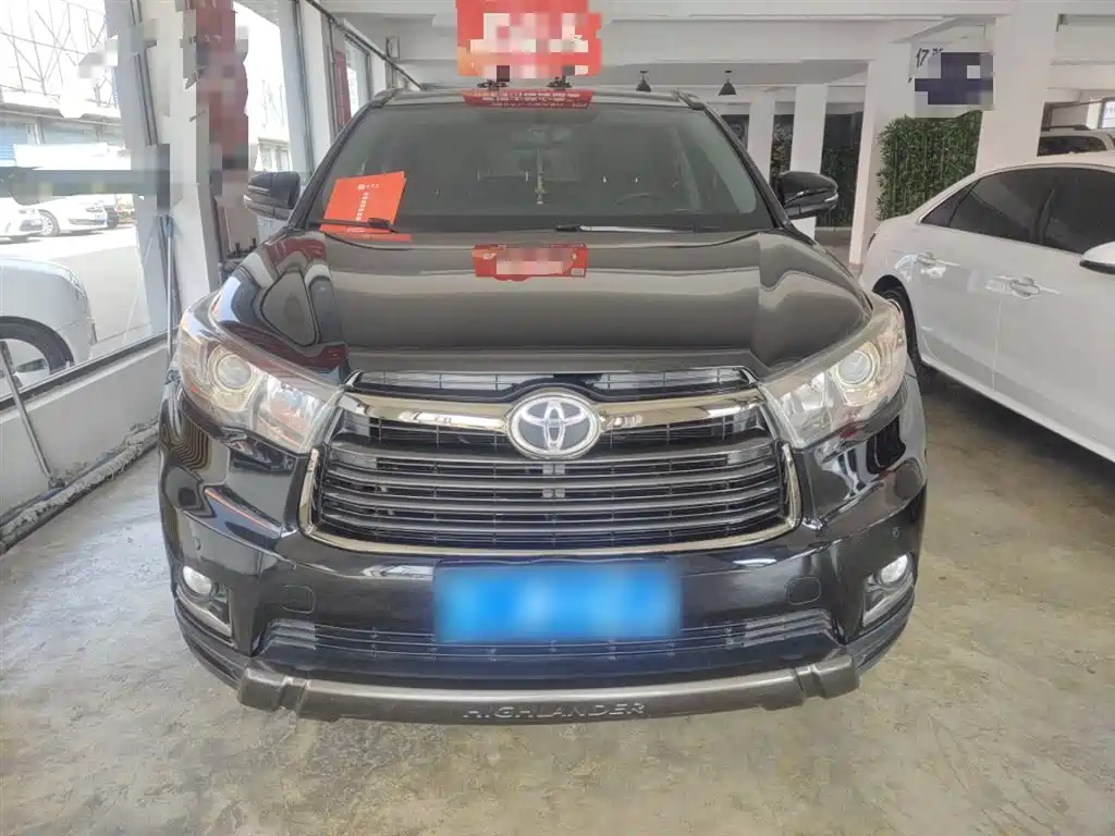 Toyota Highlander 2017 2.0T 4WD Gloss Black Limited Edition фото 3