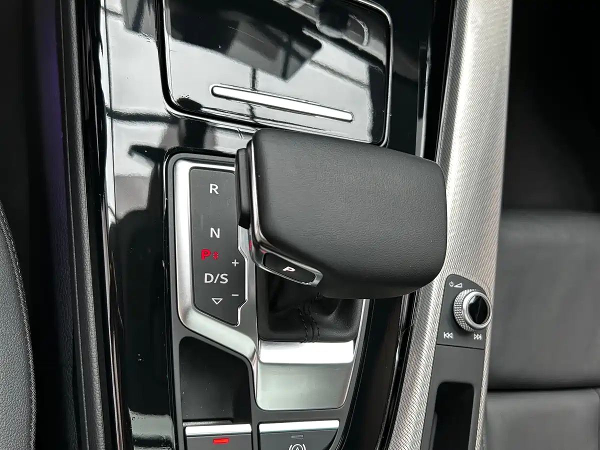 Audi A5 (Import) 2024 Sportback 40 TFSI Fashion Dynamic фото 10