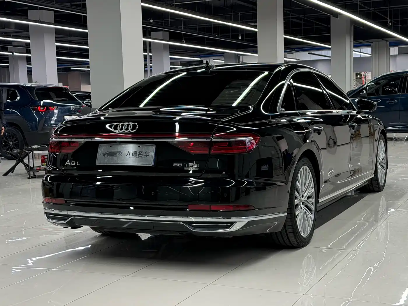 Audi A8 2018 A8L 55 TFSI quattro Launch Elite фото 7
