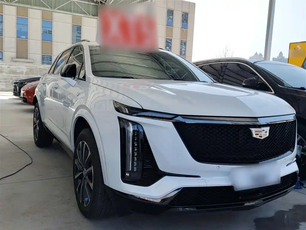 Cadillac XT5 2025 2.0T Premium Model фото 4