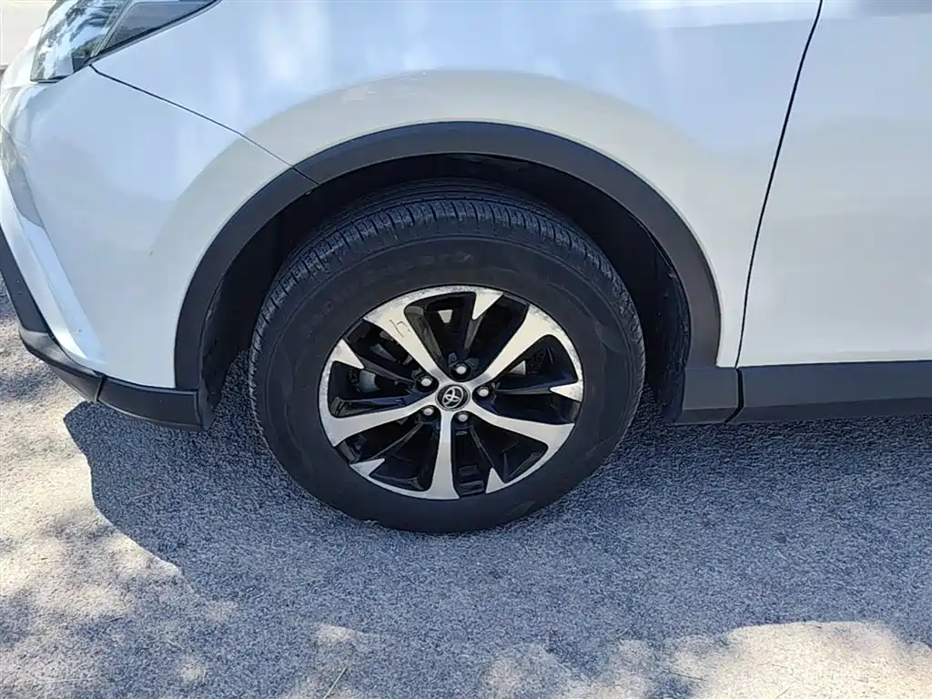 Toyota RAV4 Rongfang 2019 2.0L CVT 2WD Pioneer Edition China VI фото 23