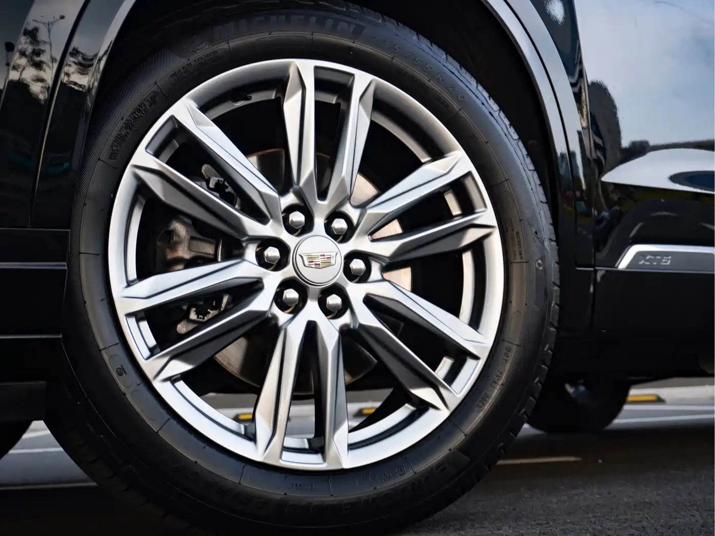 Cadillac XT6 2022 2.0T 6-Seater 4WD Luxury Edition фото 8